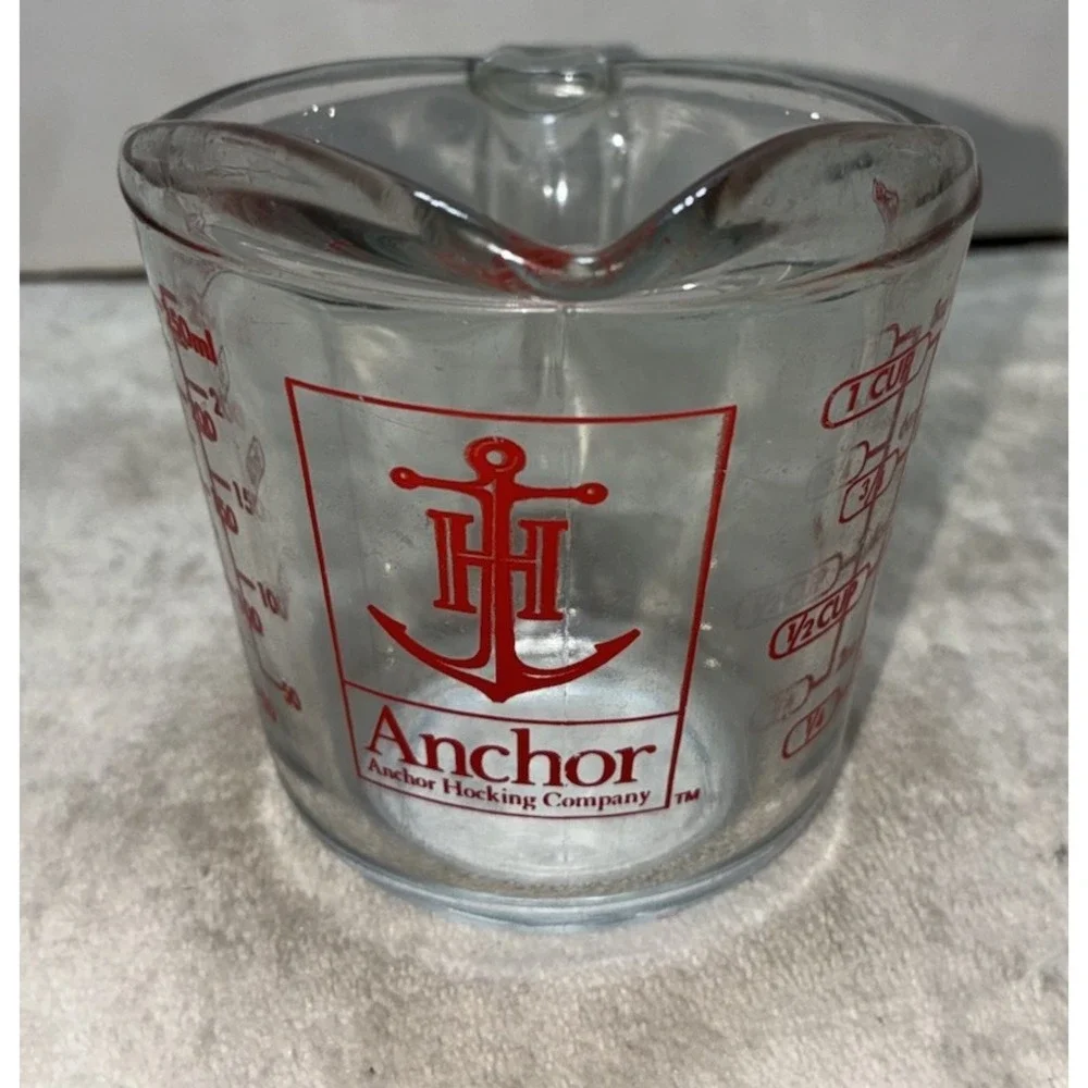 Vintage Anchor Hocking  1 Cup Glass Measuring Cup Clear Red Print 8 oz #696